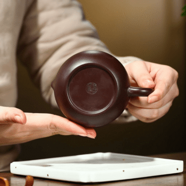 Yixing Zisha Teapot [Xishi Pot] (Zi Jia Ni – 220ml)