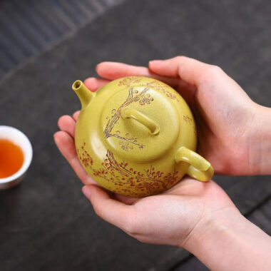 Yixing Zisha Teapot [Xun Mei] (Huangjin Duan Ni – 150ml)