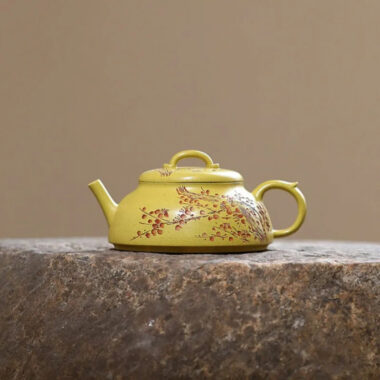 Yixing Zisha Teapot [Xun Mei] (Huangjin Duan Ni – 150ml)
