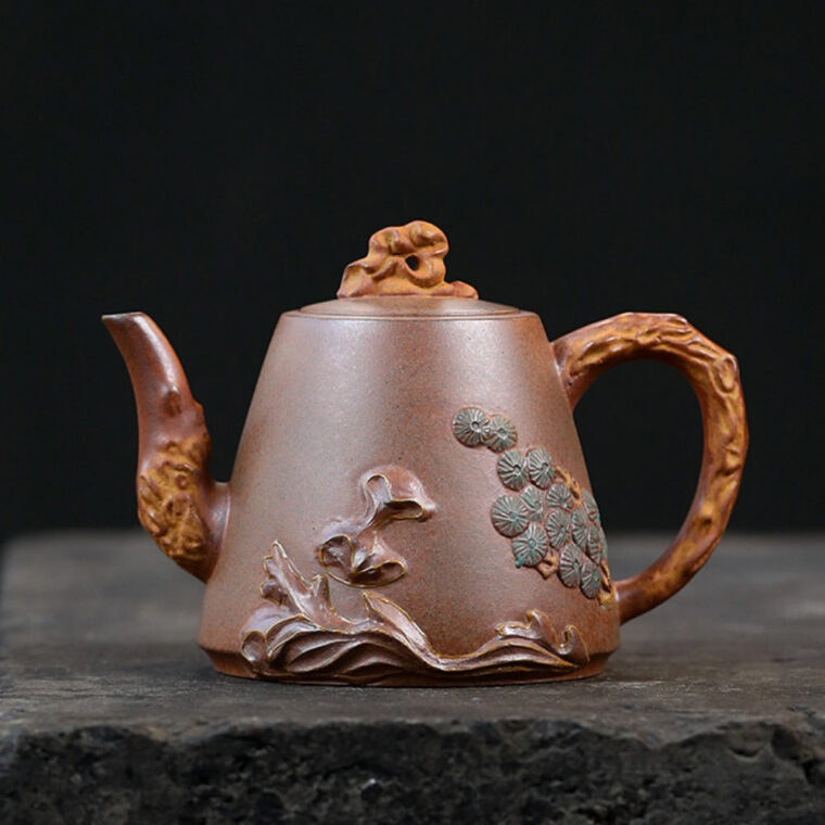 Yixing Zisha Teapot [Yunhai Song Tao] (High Temperature Duan Ni – 255ml)