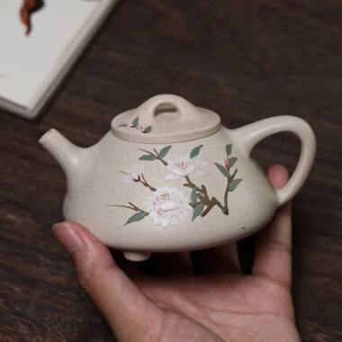 Yixing Zisha Teapot [Ziye Shi Piao] (Bai Duan Ni – 250ml)