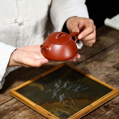 Yixing Zisha Teapot [Ziye Shi Piao] (Dahongpao – 200ml)
