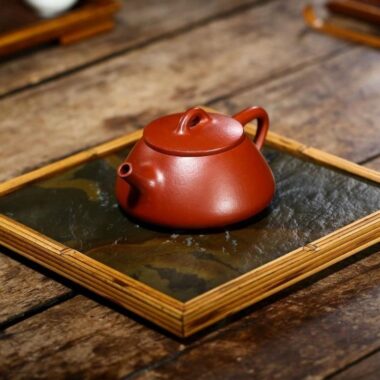 Yixing Zisha Teapot [Ziye Shi Piao] (Dahongpao – 200ml)