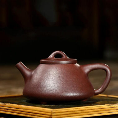 Yixing Zisha Teapot [Ziye Shi Piao] (Zi Ni – 240ml)