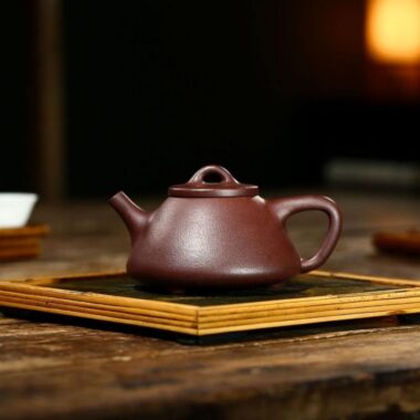 Yixing Zisha Teapot [Ziye Shi Piao] (Zi Ni – 240ml)