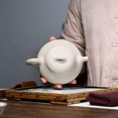 YixingZisha Teapot [Hantang Shi Piao] (Bai Duan Ni – 300ml)