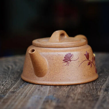 Full Handmade Yixing Zisha Teapot [Yu Zhao Pot] (Wucai Lao Duan Ni – 170ml)