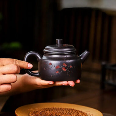 Full Handmade Yixing Zisha Teapot [An Xiang] 1 Pot 5 Cups Set (Shi Huang – 280ml)