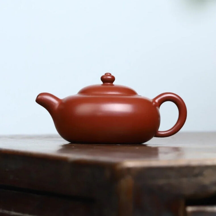 Full Handmade Yixing Zisha Teapot [Bian Yuan Zhu Pot] (Daohongpao – 230ml)