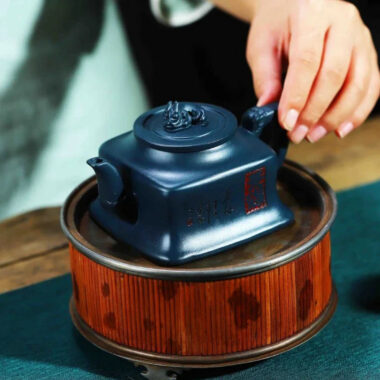 Full Handmade Yixing Zisha Teapot [Cha Yuan] (Tian Qing Ni – 230ml)