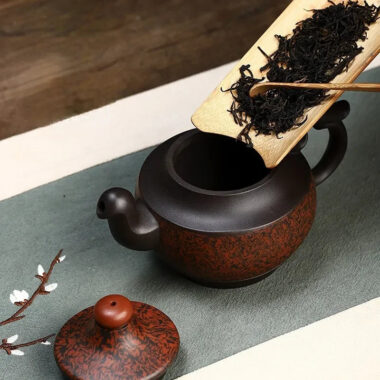 Full Handmade Yixing Zisha Teapot [Dancing Phoenix] (Hei Jiao Ni – 350ml)