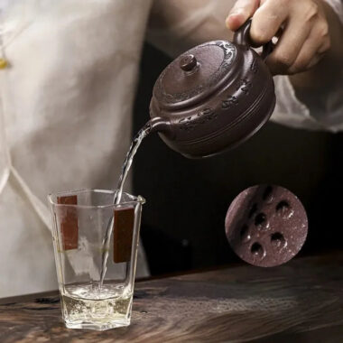 Full Handmade Yixing Zisha Teapot [Fu Yuan] (Ziyu Jin Sha – 250ml)