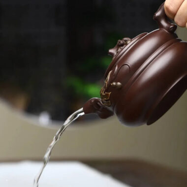 Full Handmade Yixing Zisha Teapot [Gourd Pot] (Lao Zi Ni – 360ml)