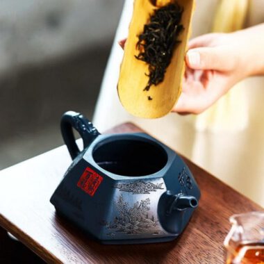 Full Handmade Yixing Zisha Teapot [Huna Baifu] 1 Pot 5 Cups Set (Tian Qing Ni – 320ml)