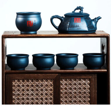 Full Handmade Yixing Zisha Teapot [Huna Baifu] 1 Pot 5 Cups Set (Tian Qing Ni – 320ml)