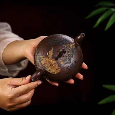 Full Handmade Yixing Zisha Teapot [Kaoshan Shi] (Ziyu Jin Sha – 270ml)