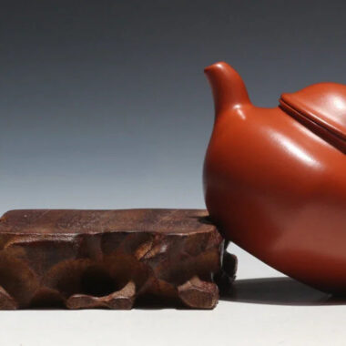 Full Handmade Yixing Zisha Teapot [Liufang Duo Zhi Pot] (Zhu Ni – 150ml)
