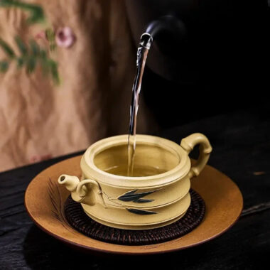 Full Handmade Yixing Zisha Teapot [Mei Zhu Shuang Qing] (Bensan Lu Ni – 230ml)