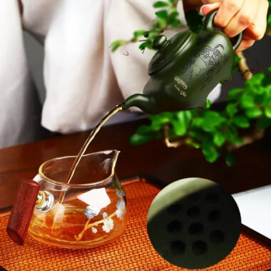 Full Handmade Yixing Zisha Teapot [Nande Hutu] (Douqing Sha – 200ml)