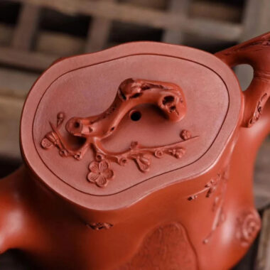 Full Handmade Yixing Zisha Teapot [Plum Tree Trunk Pot] (Zhu Ni – 300ml)