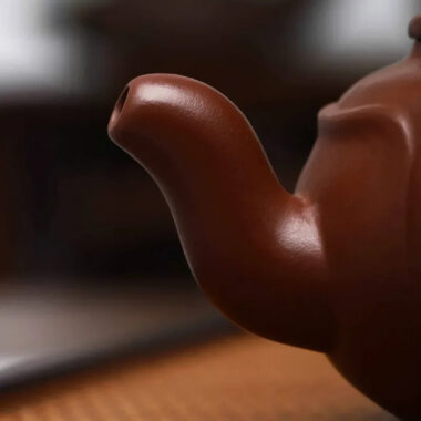 Full Handmade Yixing Zisha Teapot [Prosperous Lotus] (Lao Zi Ni – 320ml)