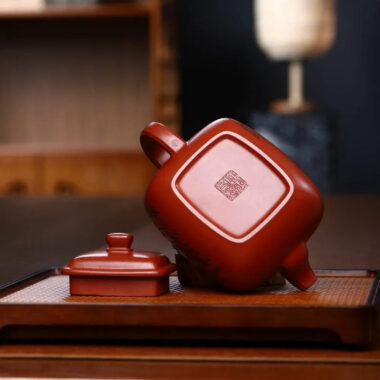 Full Handmade Yixing Zisha Teapot [Qingyu Sifang Pot] (Hong Pi Long – 360ml)