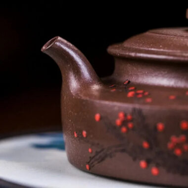 Full Handmade Yixing Zisha Teapot [Ruyi Jin Mei] (Ziyu Jin Sha – 200ml)