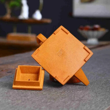 Full Handmade Yixing Zisha Teapot [Sheng Fang Pot] (Wucai Lao Duan Ni – 300ml)