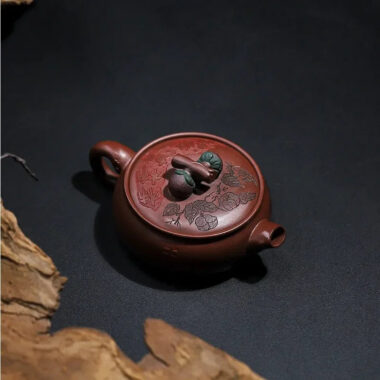 Full Handmade Yixing Zisha Teapot [Shi Shi Ruyi] (Di Cao Qing – 200ml)