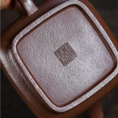 Full Handmade Yixing Zisha Teapot [Sifang Jin Feng] (Ziyu Jin Sha – 280ml)