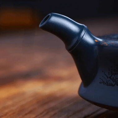 Full Handmade Yixing Zisha Teapot [Xiantao] (Tian Qing Ni – 350ml)