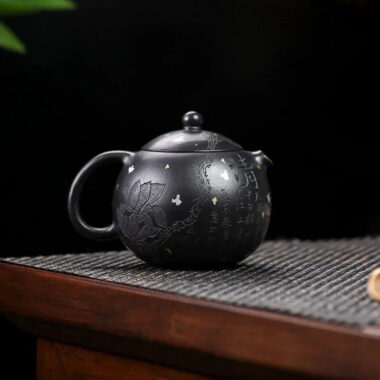 Full Handmade Yixing Zisha Teapot [Xixin Xishi] (Hei Luolan – 220ml)