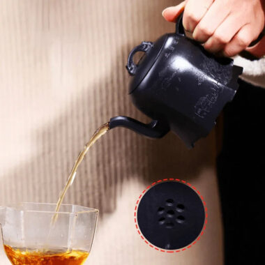 Full Handmade Yixing Zisha Teapot [Yu Bi Cheng Shui] (Shi Huang – 290ml)