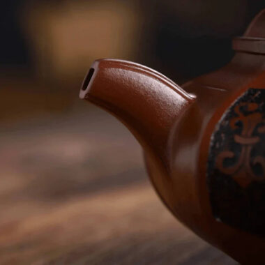 Full Handmade Yixing Zisha Teapot [Zhi Xing He Yi] (Di Cao Qing – 360ml)