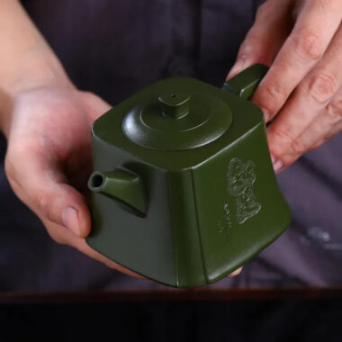 Full Handmade Yixing Zisha Teapot [Zhizu Changle] (Douqing Sha – 260ml)