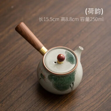 Ge Kiln Hand-painted Ice Crackle Ceramic [Lotus] Side Handle Teapot 250ml