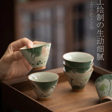 Ge Kiln Hand-painted Ice Crackle Ceramic Tea Set [Lotus]