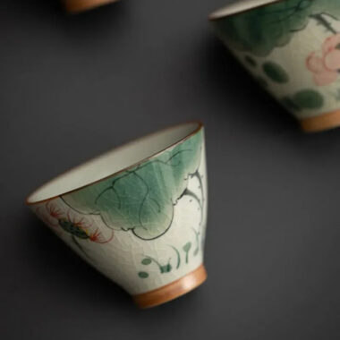 Ge Kiln Hand-painted Ice Crackle Ceramic Tea Set [Lotus]