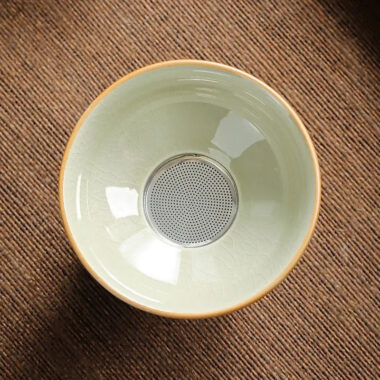 Jindezhen Gu Ru Ice Crackle Ceramic Fair Cup / Strainer [Jiangshan Keran]