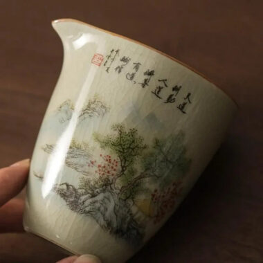 Jindezhen Gu Ru Ice Crackle Ceramic Fair Cup / Strainer [Zhi Ci Qinglu]