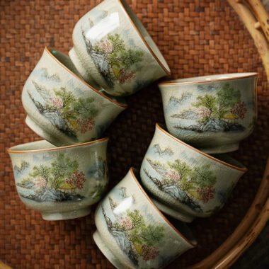 Jindezhen Gu Ru Ice Crackle Ceramic Tea Set [Zhi Ci Qinglu]