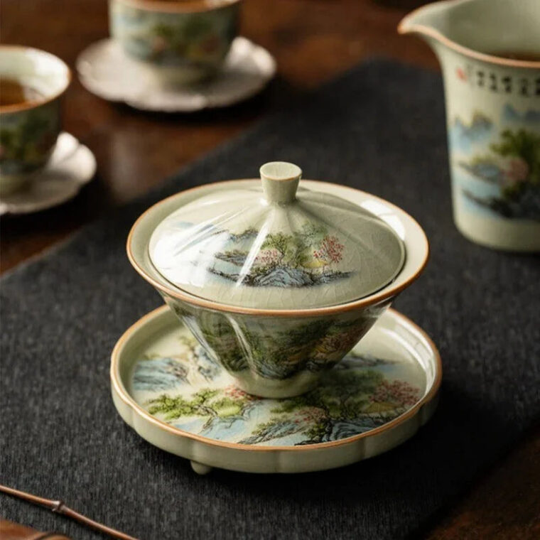 Jindezhen Ice Crackle Sancai Gaiwan [Zhi Ci Qinglu Series – Straw Hat] 130ml