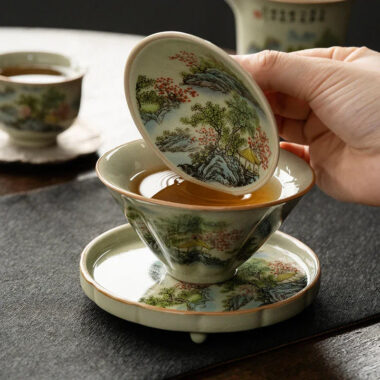 Jindezhen Ice Crackle Sancai Gaiwan [Zhi Ci Qinglu Series – Straw Hat] 130ml