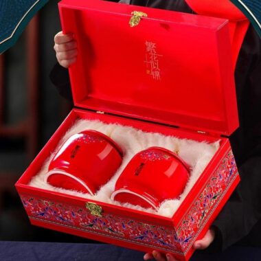 Wuyi [Jin Jun Mei] Ceramic Jar Gift Box Set 300g