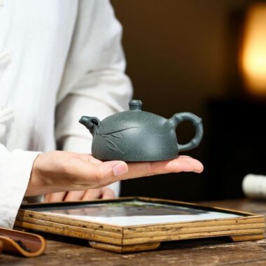Yixing Zisha Teapot [Bamboo Half Moon] (Lu Ni – 160ml)