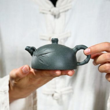 Yixing Zisha Teapot [Bamboo Half Moon] (Lu Ni – 160ml)