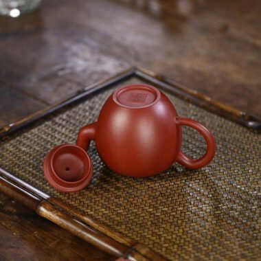 Yixing Zisha Teapot [Beauty Shoulder] (Dahongpao – 200ml)