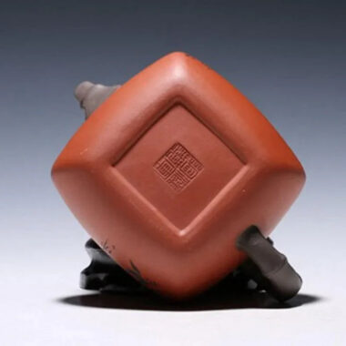 Yixing Zisha Teapot [Blessing Everywhere] (Qing Shui Ni – 380ml)