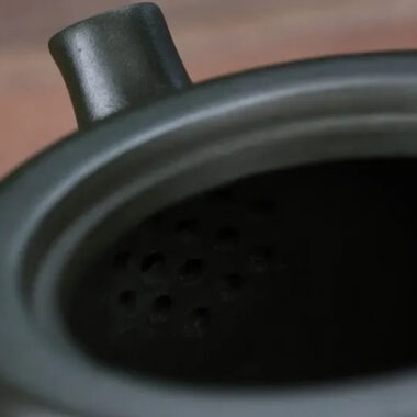 Yixing Zisha Teapot [Da Han Duo] (Lu Ni – 460ml)