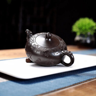 Yixing Zisha Teapot [Dancing Dragon] (Hei Ni – 220ml)